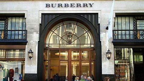 maps negozi burberry torino|Burberry .